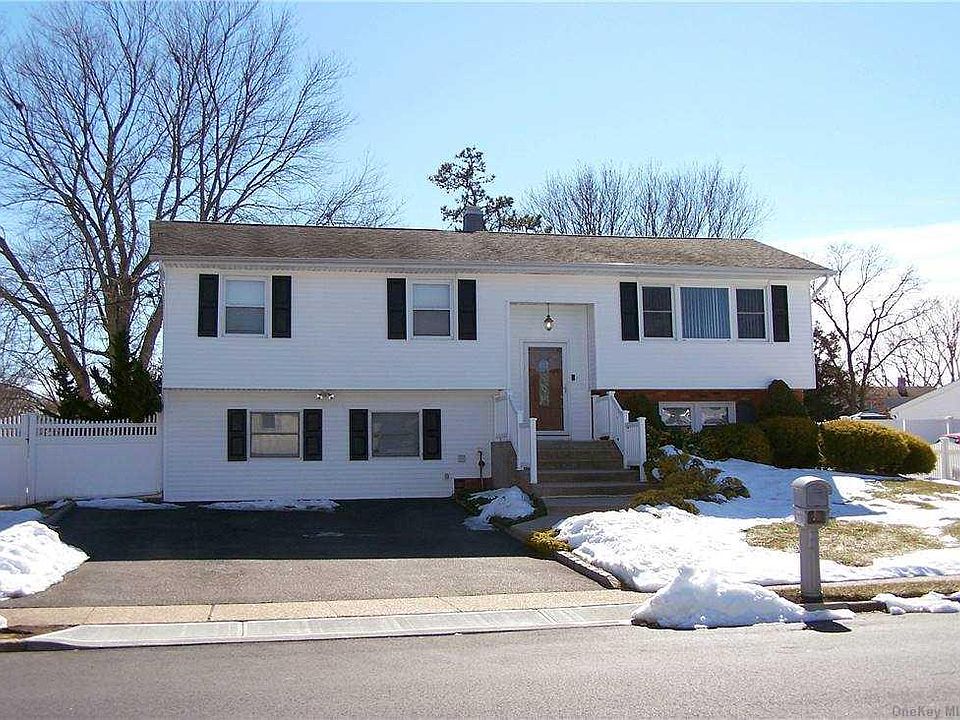 1st image of 8 Kennedy Dr #N