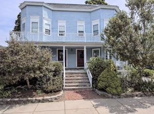 8 Summer St FLOOR 2, West Roxbury, MA 02132