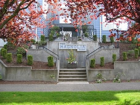 Exterior Photo 1