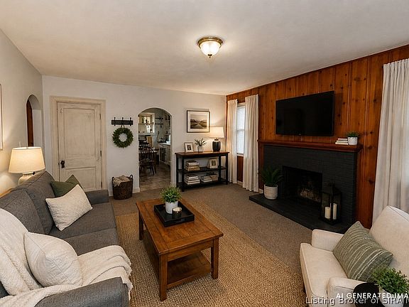 3rd image of 211 S State Street
