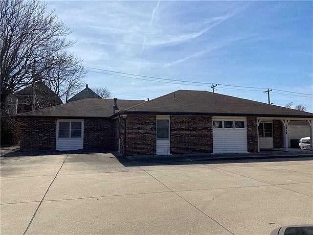 1st image of 2212 Highly St