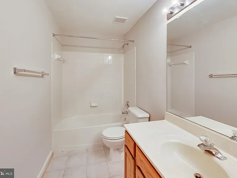 43537 Clivedon Ct — Photo 38