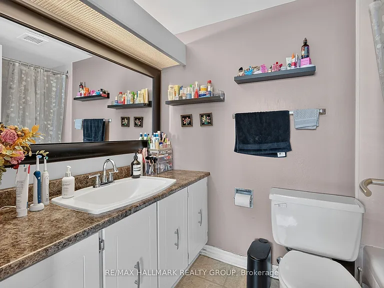 530 Laurier Ave W #1907 — Photo 23