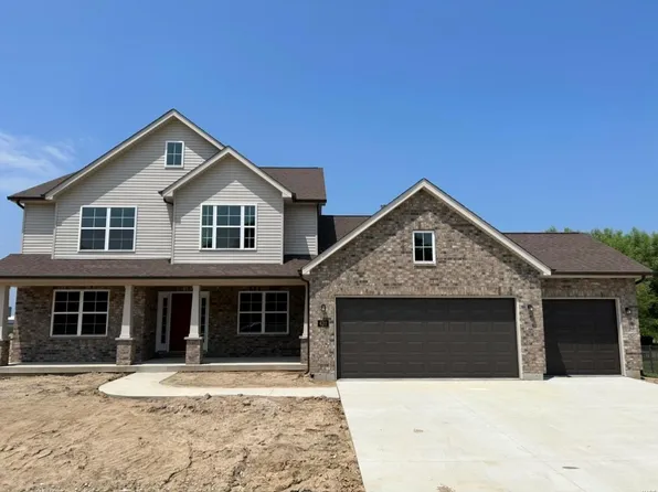 420 Duffy Dr, Marine, IL 62061