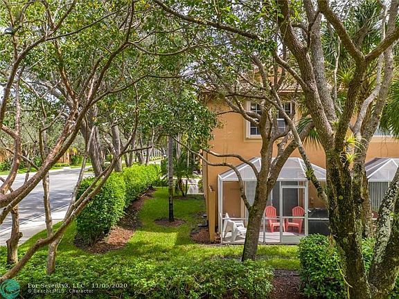 4th image of 1513 Barcelona Way #1513