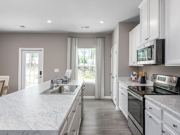 Mozart Rear Entry Garage