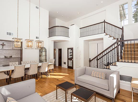 3rd image of 2583 Cobblecreek Ct