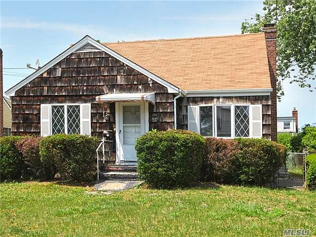 1st image of 112 McKinley Ave