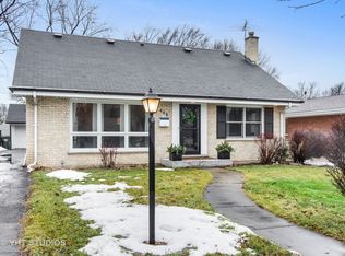 408 S Mount Prospect Rd, Mount Prospect, IL 60056