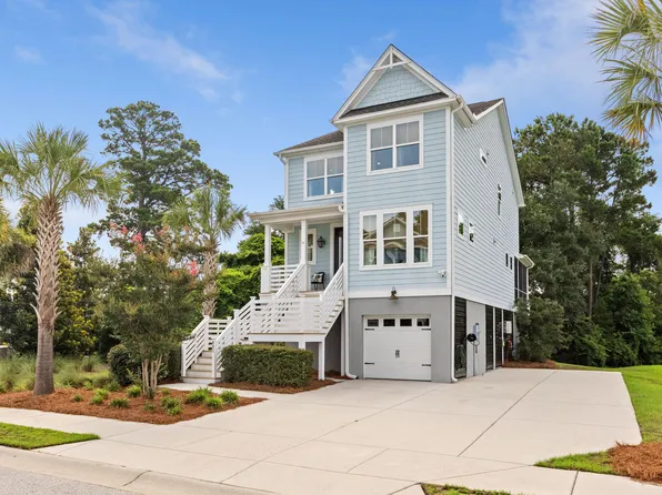 401 Topsail Ct, Wando, SC 29492