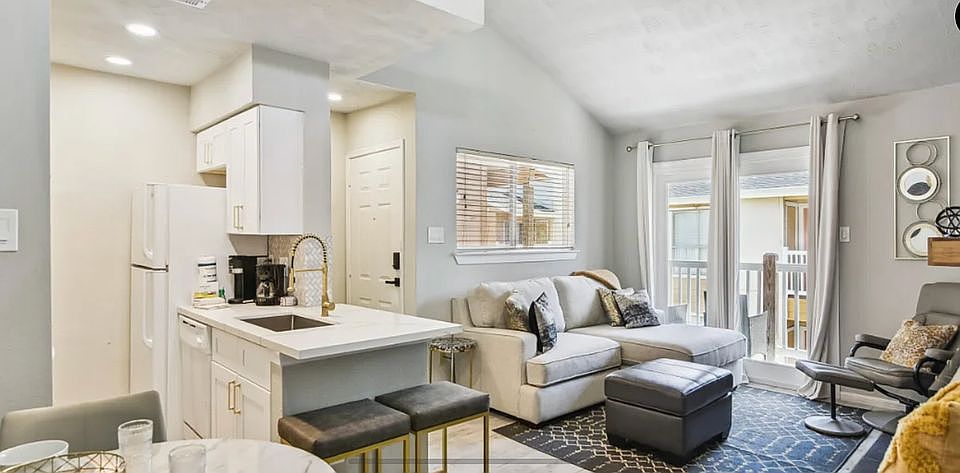 1st image of 3506 Cove View Blvd APT 806