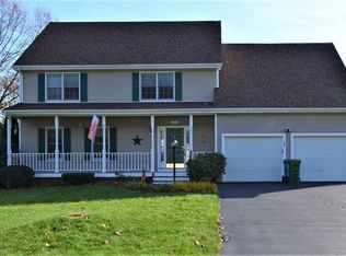 186 Lancaster Rd, Glastonbury, CT 06033