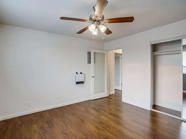 Secure and Convenient Multi-Unit Asset in Central Inglewood — Photo 14