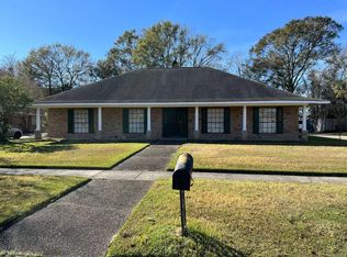 4328 Lake Limestone Dr, Baton Rouge, LA 70816