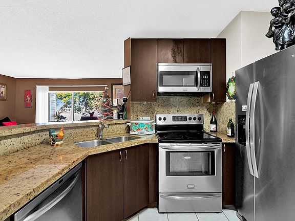 4th image of 3413 NW 44th Street #108