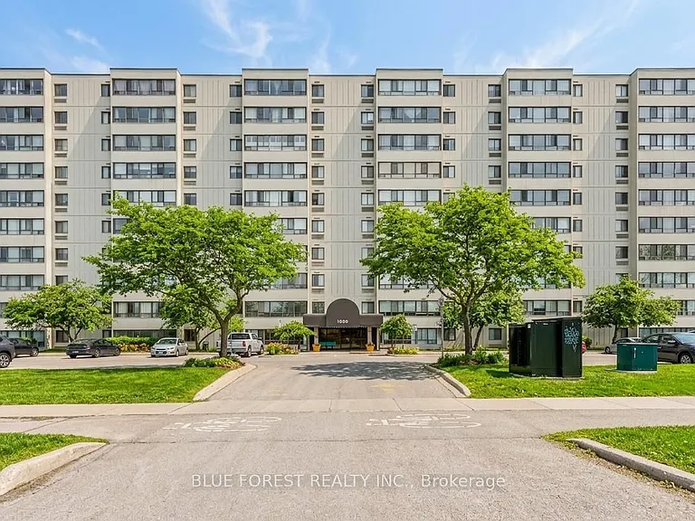1600 Adelaide St N #608 — Photo 1