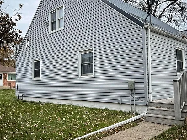 929 Main St, Ocheyedan, IA 51354