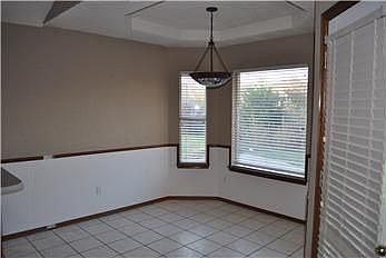 4th image of 609 SW 154th Pl