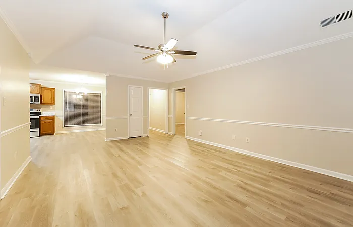 7152 Olive Ridge Dr — Photo 3