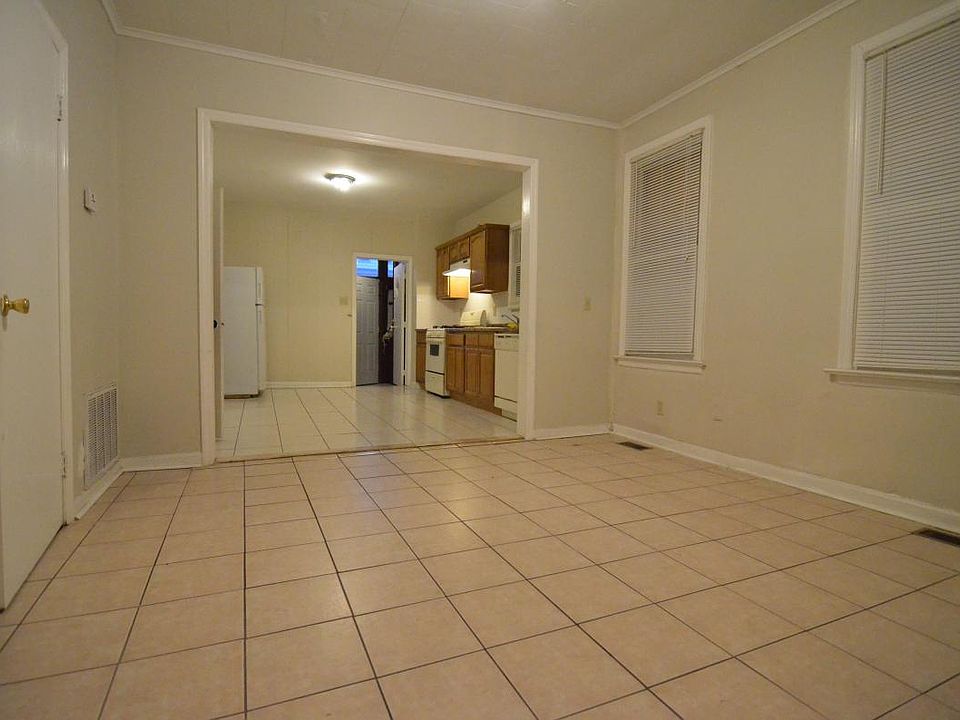Dining Room, Kitchen