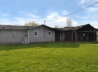 10259 McKinstry Rd, Delevan, NY 14042