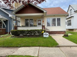 1418 Blaine Ave, Racine, WI 53405