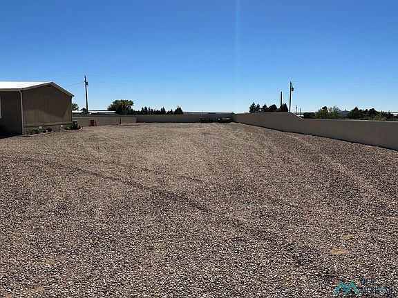 2nd image of 1002 Grayling Ln