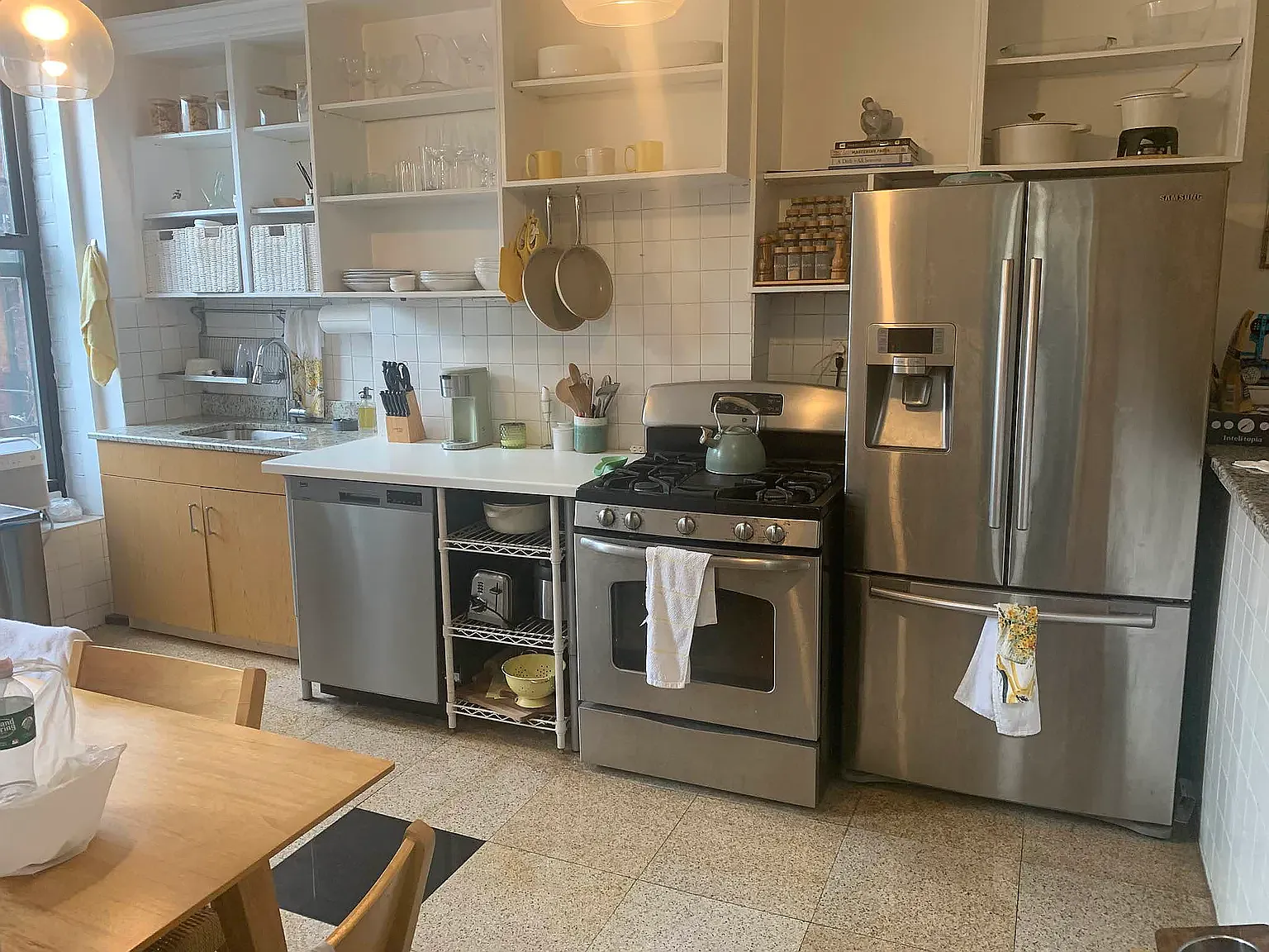 217 Smith Street — Photo 1