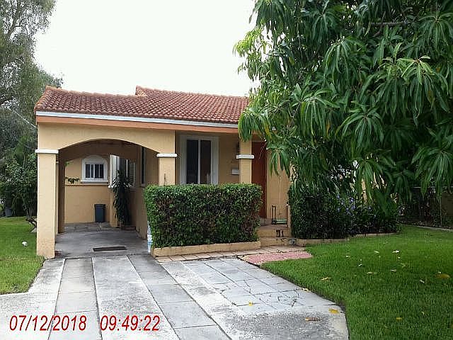 2nd image of 2557 Fletcher Ct