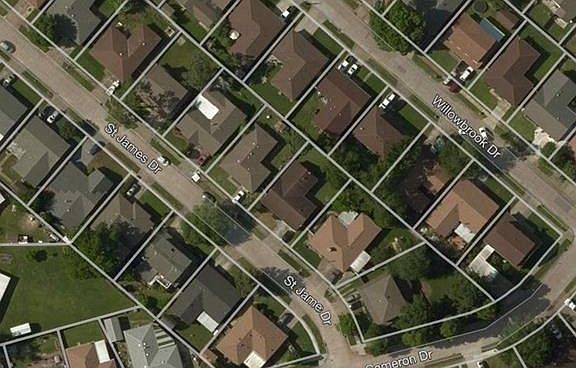 4th image of 127 Saint James Dr