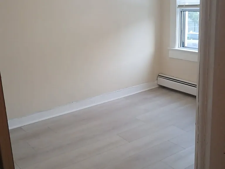 909 Magnolia Ave — Photo 5