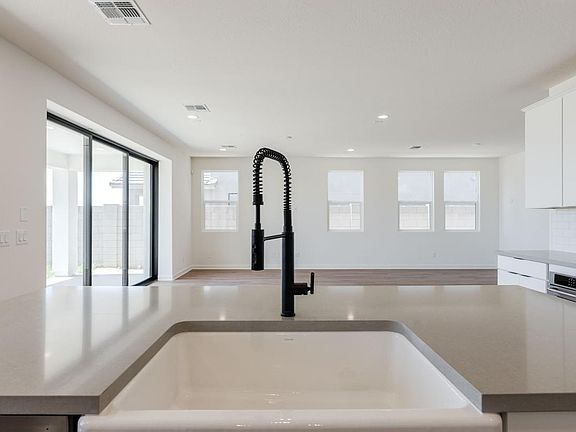 4th image of 34938 Augite Way San