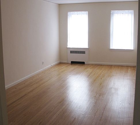 2nd image of 251 Seaman Ave APT 5A