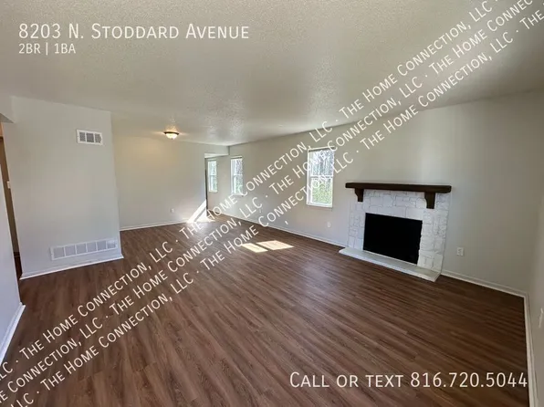 8203 N Stoddard Ave, Kansas City, MO 64152