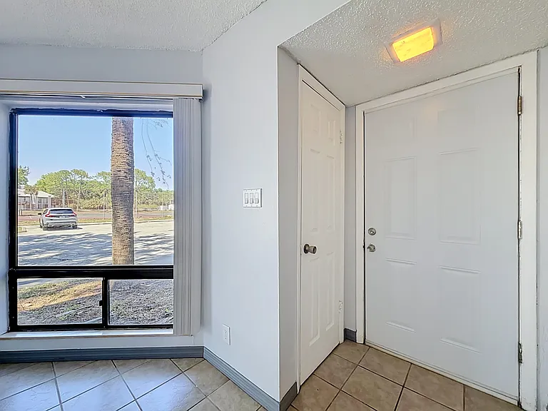 2636 Lemon Tree Ln #2636 — Photo 18