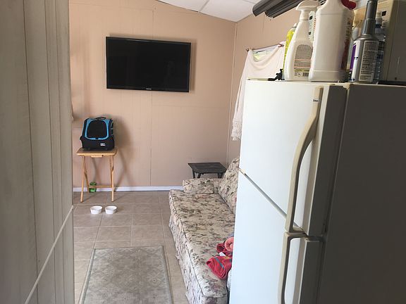 4th image of 5180 Island View Cir S