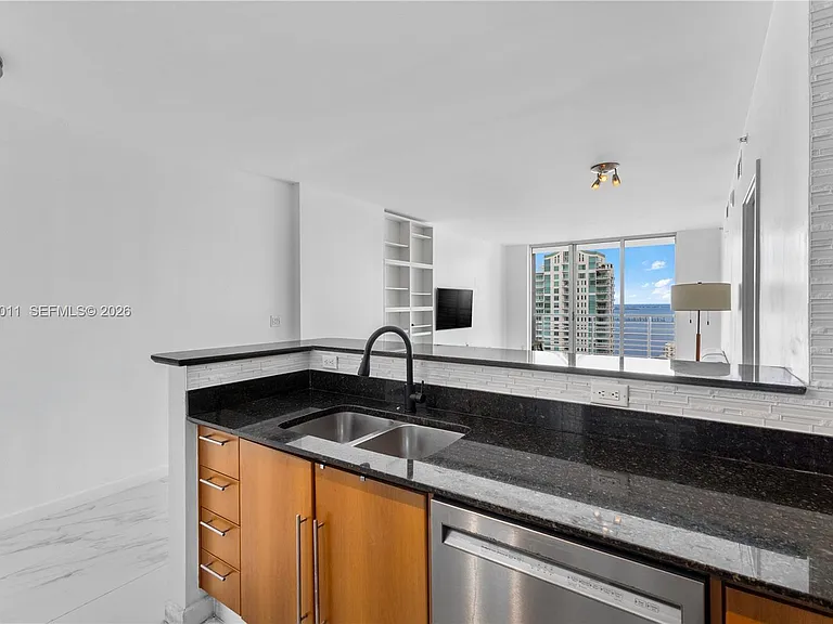 325 Biscayne Blvd #4015 — Photo 13