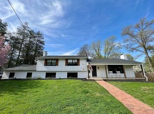 5 W Cooper Ave, Moorestown, NJ 08057