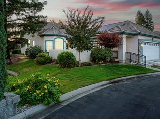 2272 Dawson Cove Ln, Clovis, CA 93611