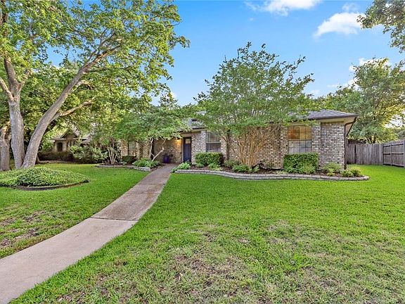 5th image of 3209 Buckhorn Ct