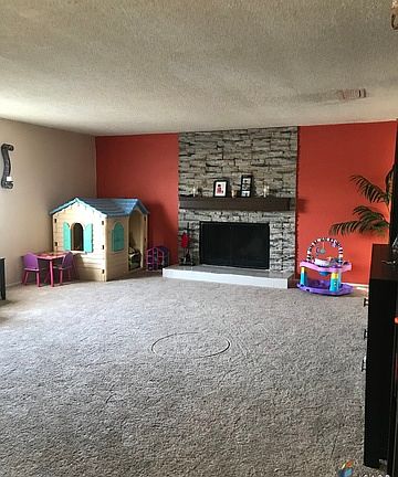 3rd image of 708 Armendariz Ct
