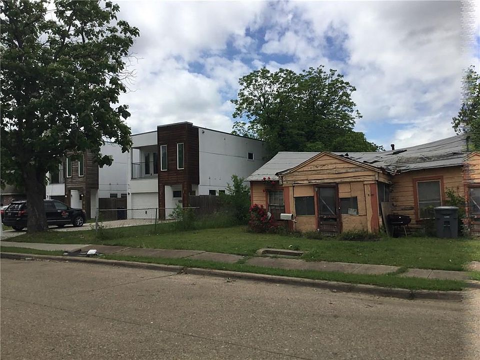 2nd image of 2007 Morris St