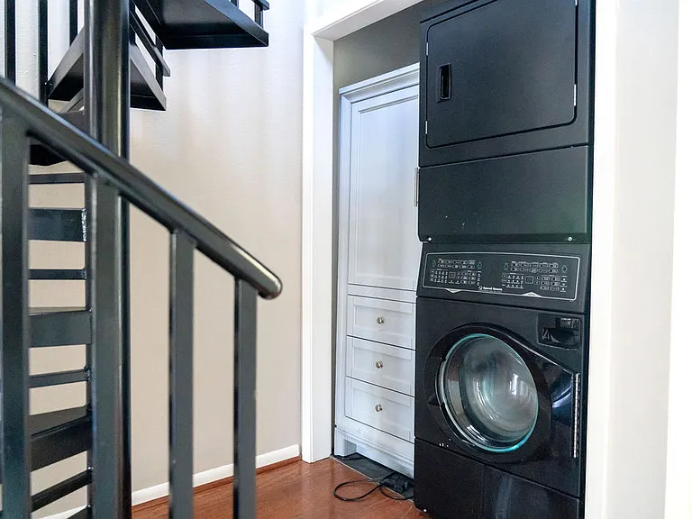 310 S Jensen Dr — Photo 36