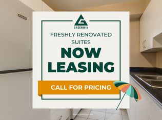 235 Gosford Blvd #205, Toronto, ON M3N2W3