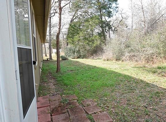Door to garage and back yard