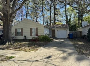 1412 Larkview Dr, Virginia Beach, VA 23454
