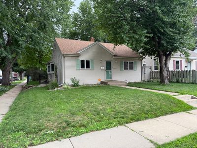 1421 S Lake Ave, Sioux Falls, SD, 57105