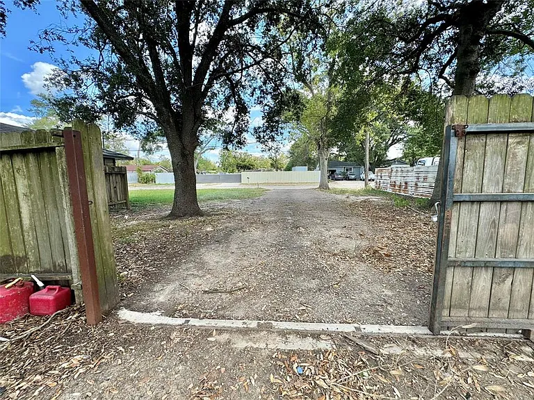 11625 Downey St #A — Photo 11