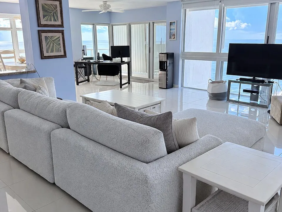 1360 S Ocean Blvd #2701