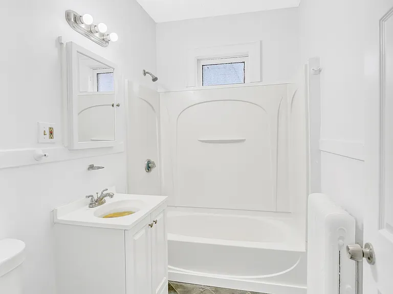 1041 Capitol Ave #2 — Photo 4